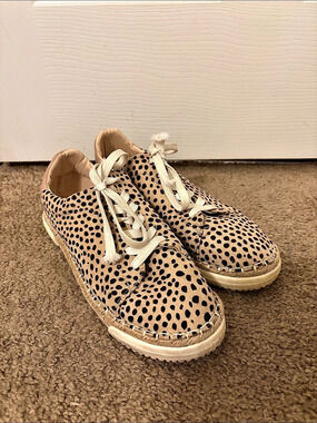 Lucia Leopard Print Sneakers US 8